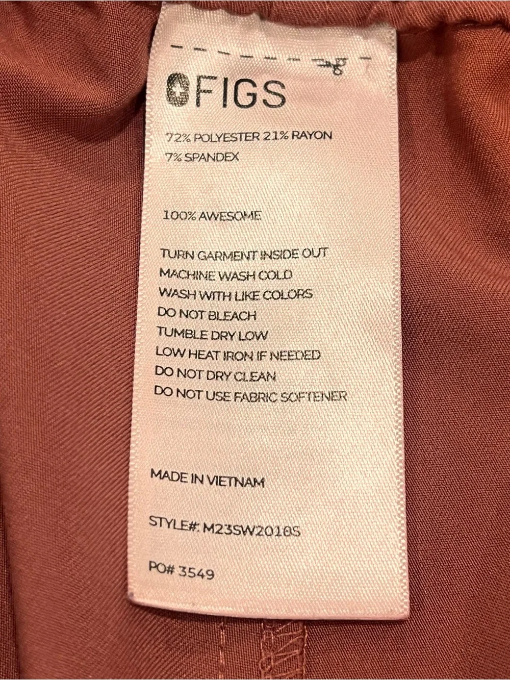 Figs Men’s Cairo Cargo Scrub Pants Mauve Medium Short Straight Leg Drawstring